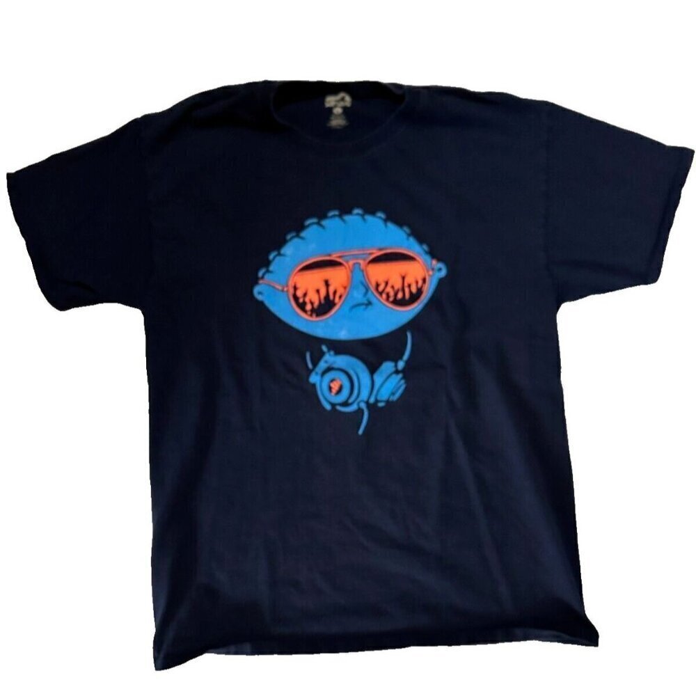 Family Guy Stewie Graphic T-Shirt Men's Size M/L Purple Neon Glasses